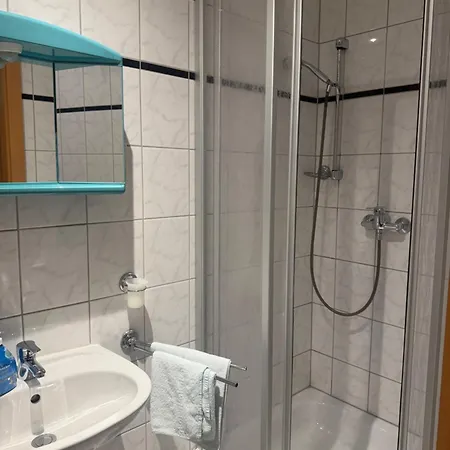 Eutschuetzer Muehle Guest house *